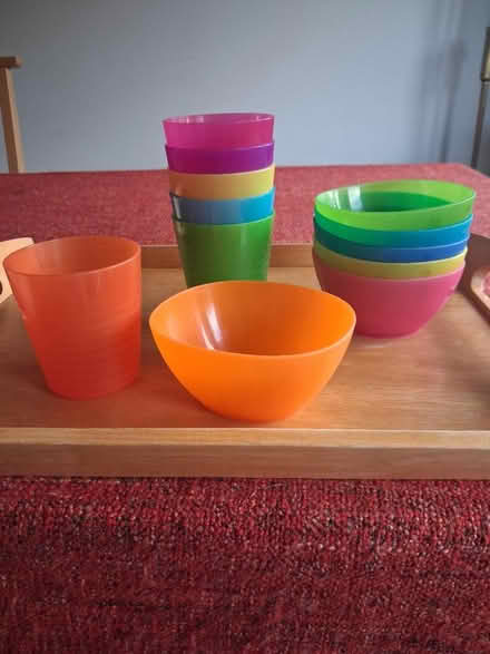 Photo of free Mugs & bowls (Fleetville) #1
