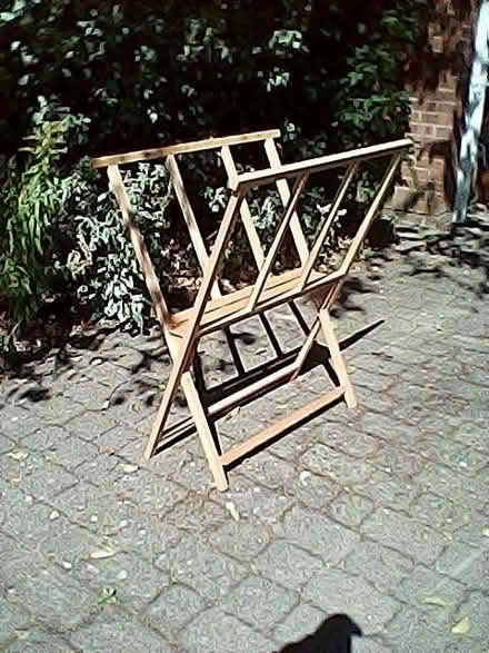 Photo of free Folio stand (Mount Pleasant GU9) #1