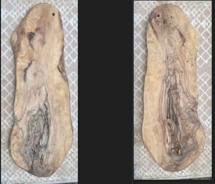 Photo of free olive wood serving platter, needs repair (Highbury Barn N5) #1