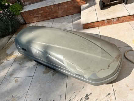 Photo of free Thule Motion 800 roofbox (St Ann's Wells Gardens area BN3) #4