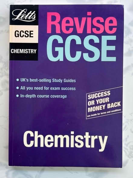Photo of free GCSE chemistry revision book (Westbrook WA5) #1