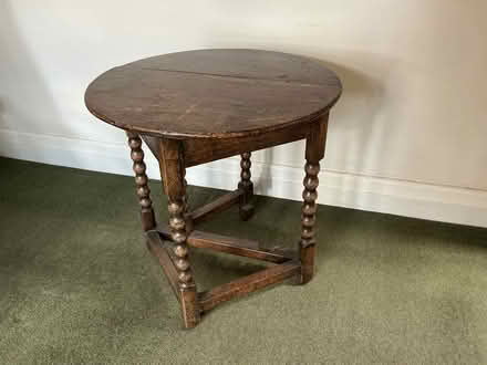 Photo of free Small drop-leaf table (New Eltham SE9) #1