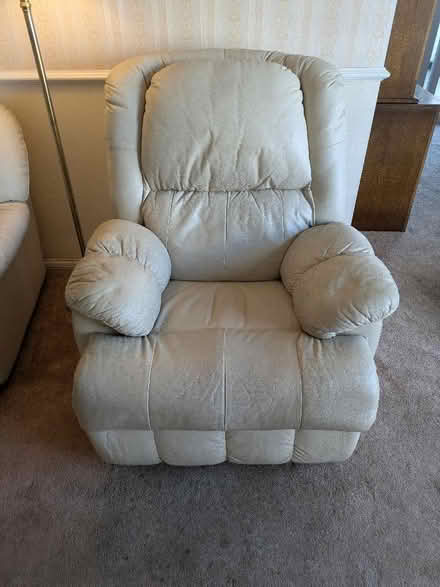 Photo of free Cream leather recliner (Ulverley Green B92) #1