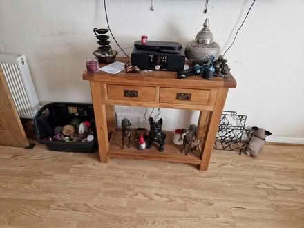 Photo of free Oak console table and corner (Sy13px) #3