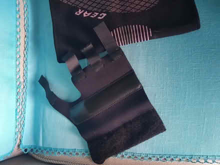 Photo of free Knee & wrist supports (Kendal LA9) #3