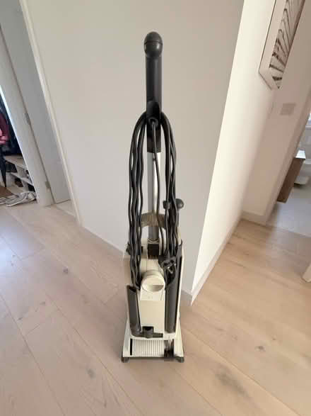 Photo of free Sebo automatic x1 vacuum cleaner (Birdham Chichester PO20) #2