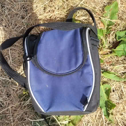 Photo of free Insulated holder with strap (Horsley GL6) #1