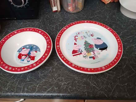 Photo of free Peppa Pig plates/bowls (Brockley SE4) #2