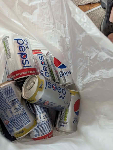 Photo of free Assorted tins of diet Pepsi (past date code) (Headington OX3) #2