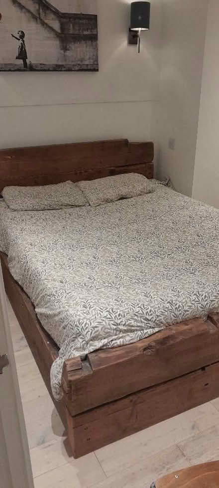 Photo of free Beautiful heavy duty rustic bed (Balham SW12) #1
