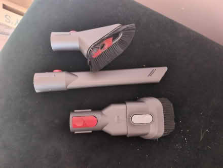 Photo of free Dyson V8 animal (for parts/fixing) (Aston OX18 2) #4