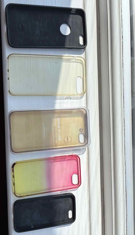 Photo of free iPhone cases (hp22 4ez) #1