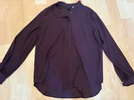Photo of free Ann Taylor blouse med-large purple (L5L 5P5) #1