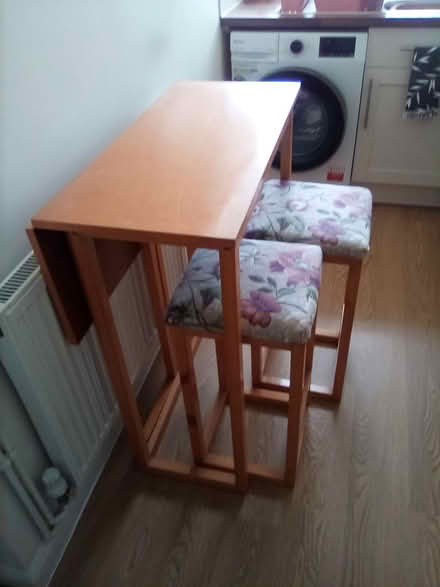 Photo of free Kitchen table & stools (Malvern WR14) #2