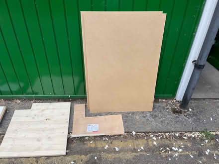 Photo of free Shelves, wood, MDF, etc (CB4 3DB) #4