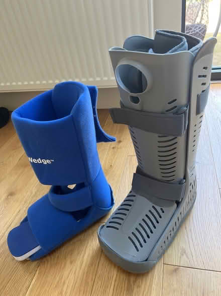 Photo of free Orthopaedic boot and Dorsi wedge (Harborne B17) #1