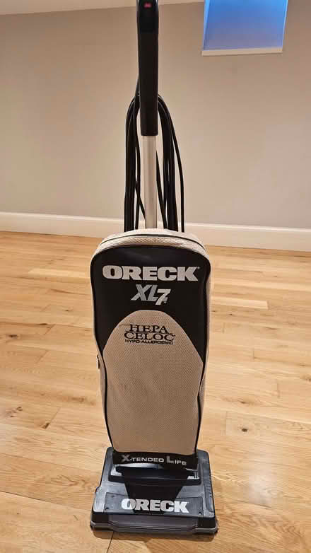 Photo of free Oreck hoover (Ravenscourt Park W6) #1