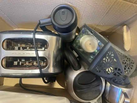 Photo of free Various items to give away (Se5 0EE) #4