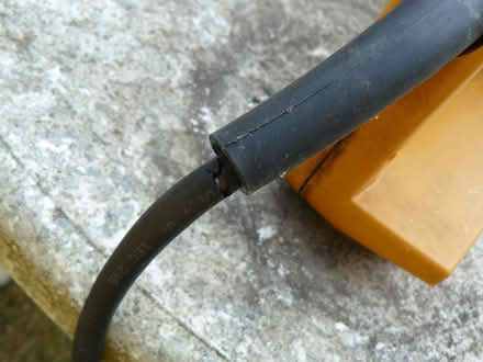 Photo of free Electric chainsaw - not working - over 18s only (Kempsey WR5) #3