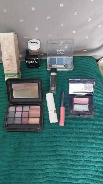 Photo of free partly used make up (dorset BH12) #2