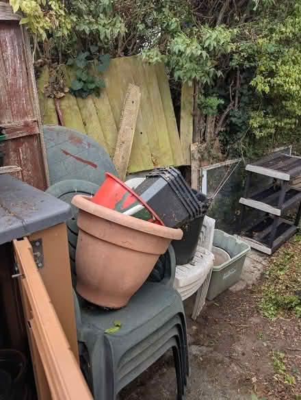 Photo of free Plant pots Planters .Seed Trays etc (Blacon CH1) #3