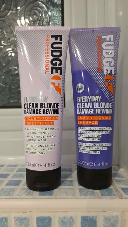 Photo of free Shampoo & conditioner (Inchinnan PA8) #1