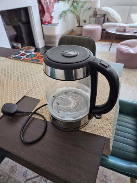 Photo of free Kettle (Olympia W14) #1
