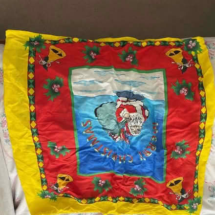 Photo of free Christmas bag (Malvern Link WR14) #1