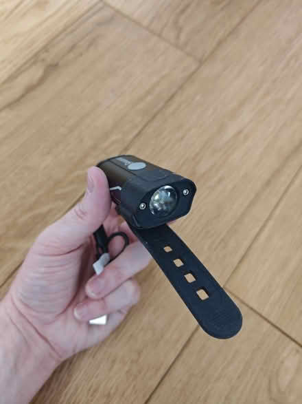 Photo of free Front bike light and charger (Wellesbourne, CV35) #1