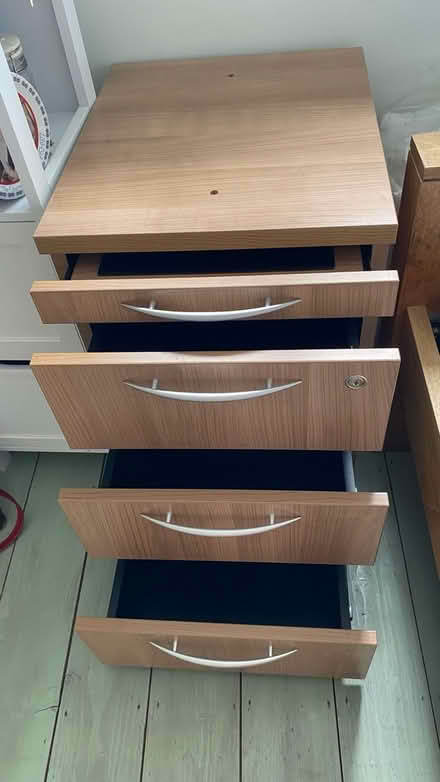 Photo of free Office draws / under desk (M16 9 WT) #2