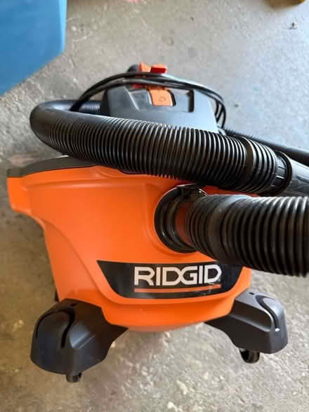 Photo of free Shop vac (Hale/Llagas in Morgan Hill) #1