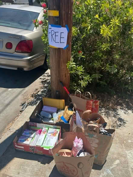 Photo of free curb alert (East side San jose) #1
