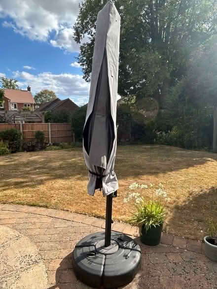 Photo of free Cantilever Parasol with base (Dunston LN4) #2