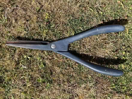 Photo of free garden shears (Egerton Park CH63) #1