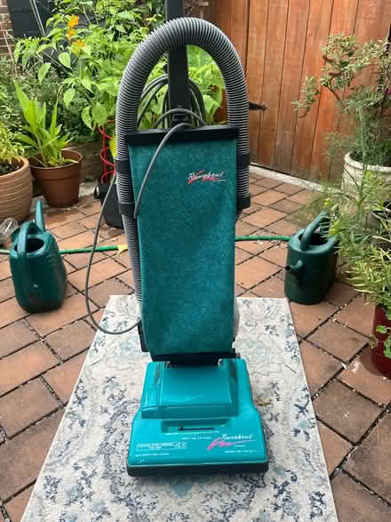 Photo of free Vacuum cleaner - needs repair (200th block off 13Th St SE) #2
