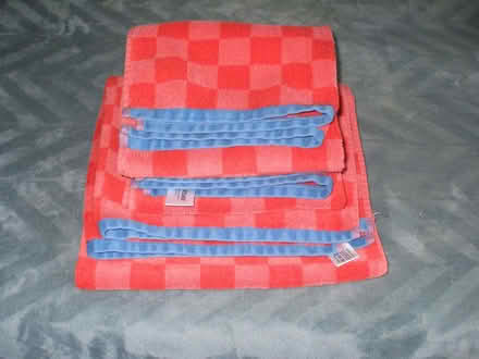 Photo of free Towels vgc (Five Ways B15) #1