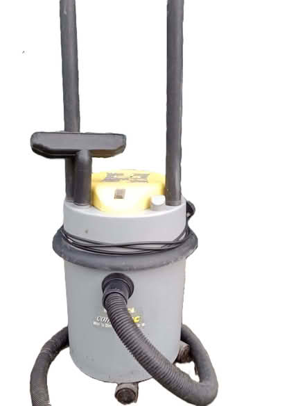 Photo of free Wet & Dry Vacuum (Newbiggin CA11) #1