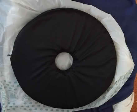 Photo of free Donut cushion (Finchley Church End N3) #2