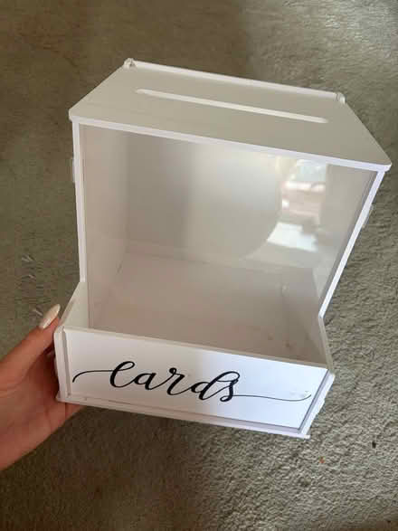 Photo of free Wedding card box (Nettlestead Green ME18) #2