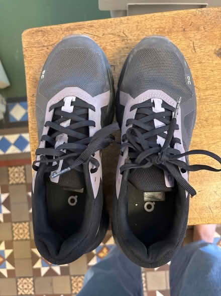 Photo of free On Running trainers women 6.5 (Highbury N5 2XB) #1