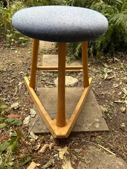 Photo of free Wave stool (Uley GL11) #1