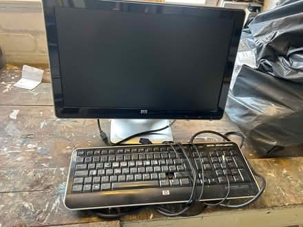 Photo of free Keyboard and monitor (Alderley Edge SK9) #1