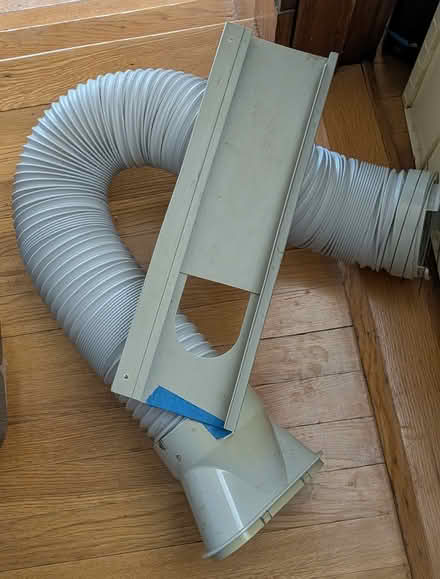 Photo of free LG portable AC (02472) #1