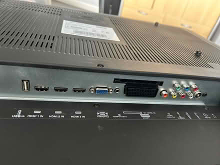 Photo of free 40inch tv - not smart (Currie EH14) #3