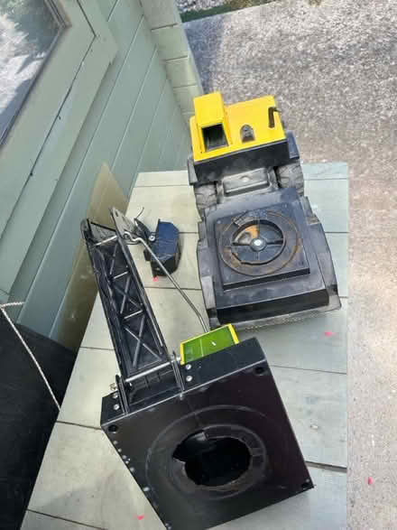 Photo of free 90s Tonka trucks for parts (ME8 Twydall) #4