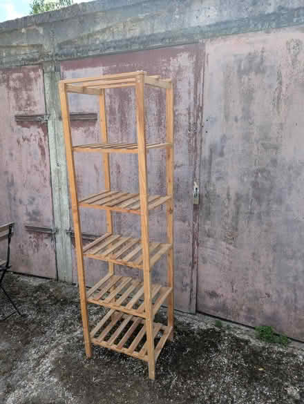 Photo of free Shelf (N18NR) #2