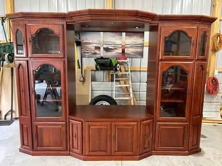 Photo of free Entertainment center (Dagsboro) #1