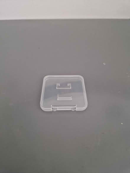 Photo of free Micro sd card holder (SE10) #1