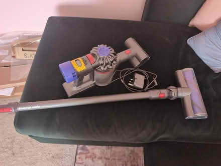 Photo of free Dyson V8 animal (for parts/fixing) (Aston OX18 2) #1