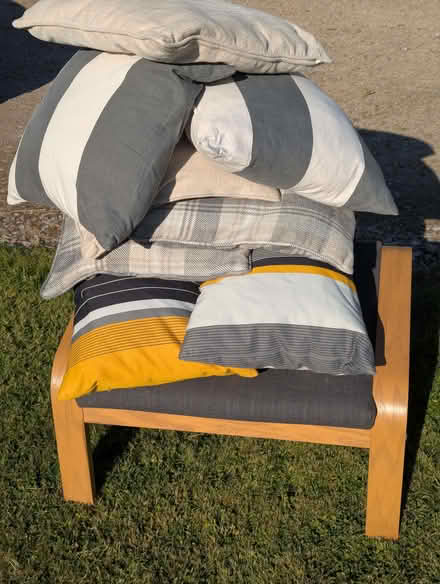 Photo of free Foot stool and assorted cushions (Aughnadarragh BT24) #1